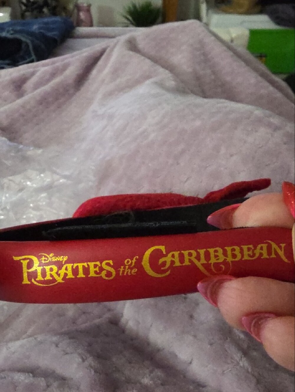 Disney Red and Black Pirate Minnie Ear Headband with Gold Trim Late 2025 Worn 2h - Picture 4 of 8